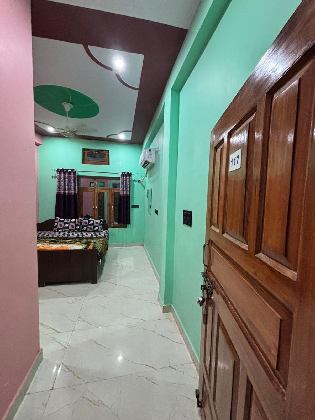 Chandrika Palace 500 Meter From Ayodhya Railway And Ram Mandir Экстерьер фото