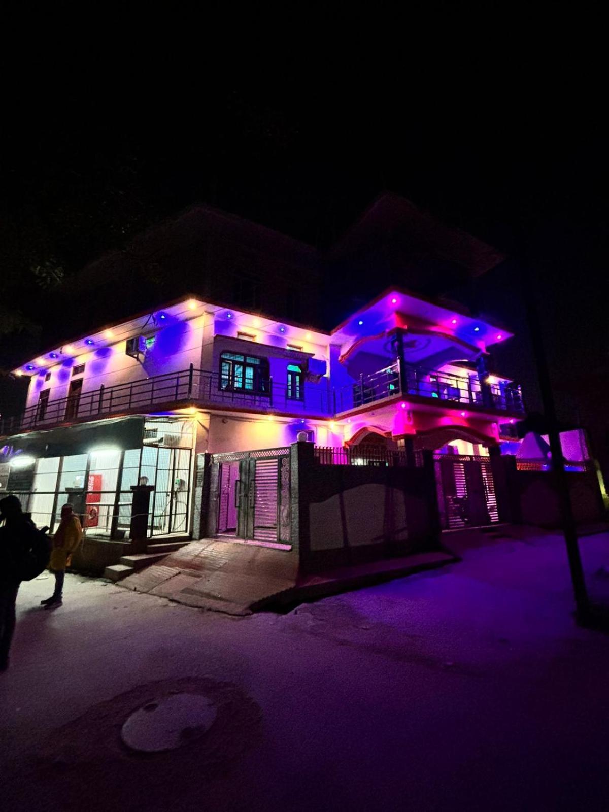 Chandrika Palace 500 Meter From Ayodhya Railway And Ram Mandir Экстерьер фото